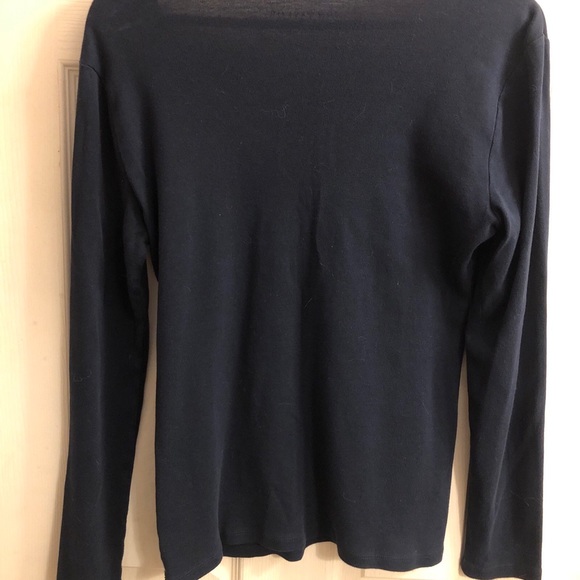 AnnTaylor long sleeved tshirt. Cotton. SZ-medium navy blue, a great basic - Picture 6 of 6